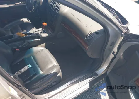 2002 Lincoln Ls V8 Auto z USA, uszkodzony, nr VIN 1LNHM87AX2Y693891